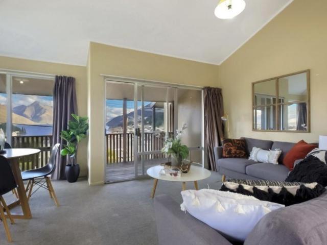 Ultimate Convenience, Walk-To-Town Townhouse Villa Queenstown Exterior photo
